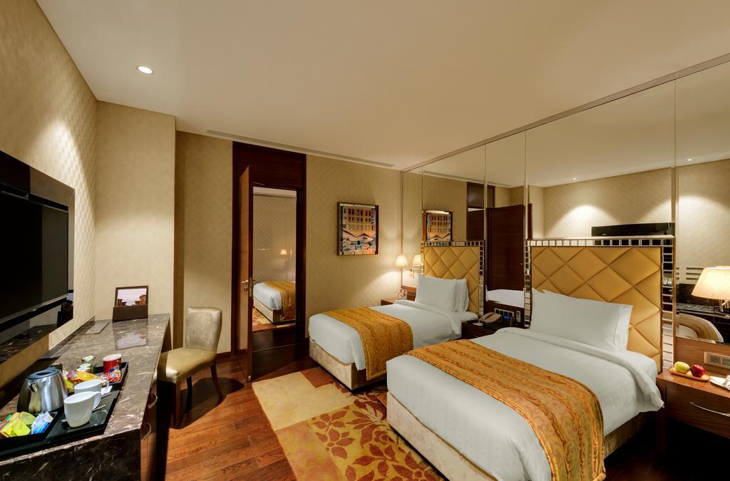 Niranta Transit Hotel Terminal 2 Arrivals/Landside Мумбаи Экстерьер фото
