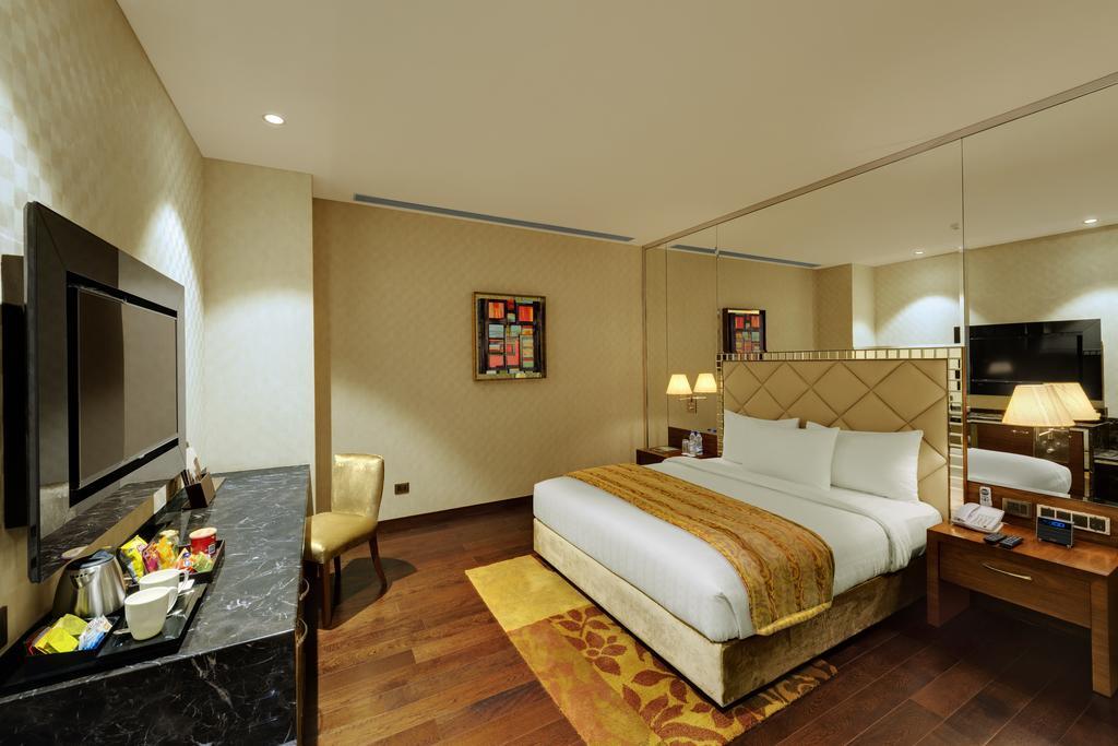 Niranta Transit Hotel Terminal 2 Arrivals/Landside Мумбаи Экстерьер фото