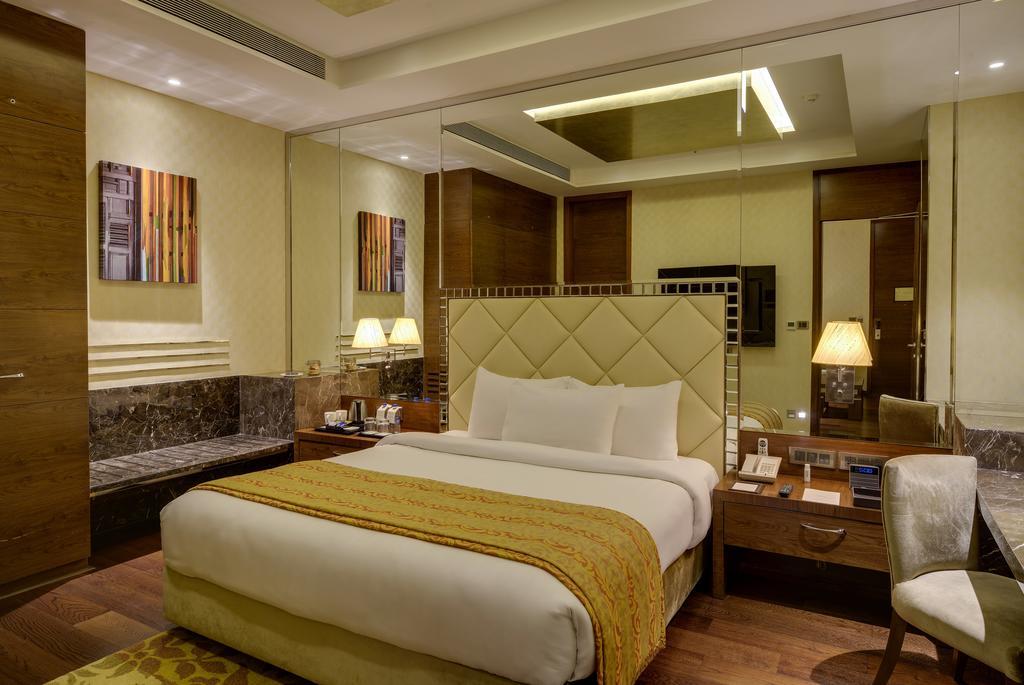 Niranta Transit Hotel Terminal 2 Arrivals/Landside Мумбаи Экстерьер фото