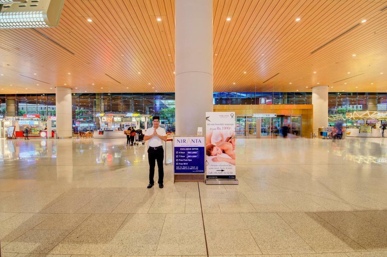Niranta Transit Hotel Terminal 2 Arrivals/Landside Мумбаи Экстерьер фото